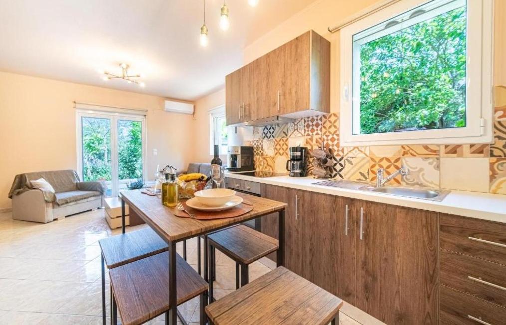Faeax Guesthouse Λίνια Εξωτερικό φωτογραφία